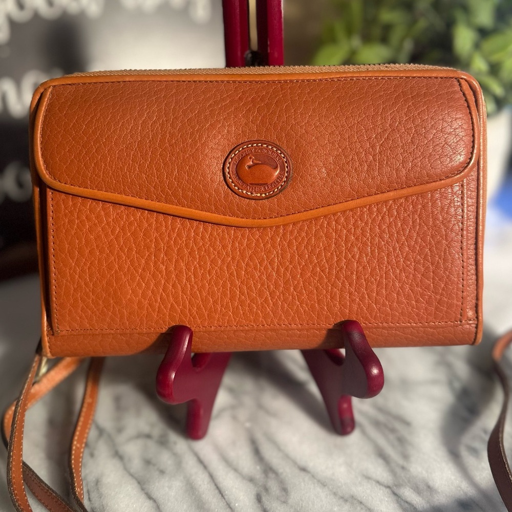 Vintage Dooney & Bourke all weather leather large wallet crossbody in Sun Tan